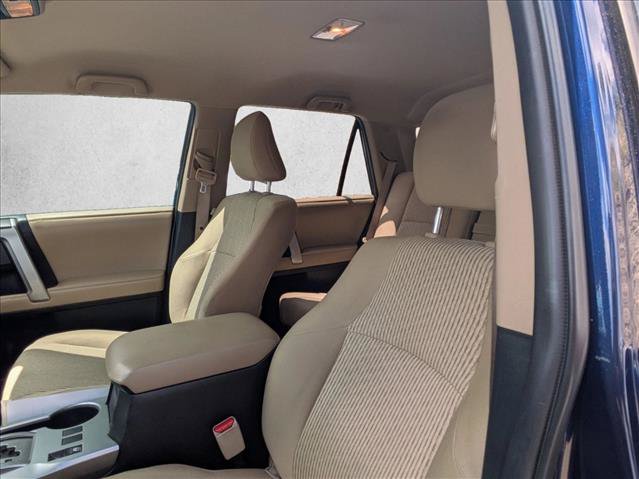 Used 2016 Toyota 4Runner SR5 AWD/4WD image 8