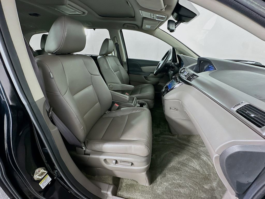 Used 2016 Honda Odyssey EX-L image 29