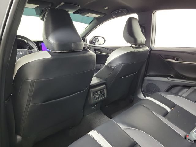 Used 2026 Toyota Camry SE w/ Convenience Package FWD image 11