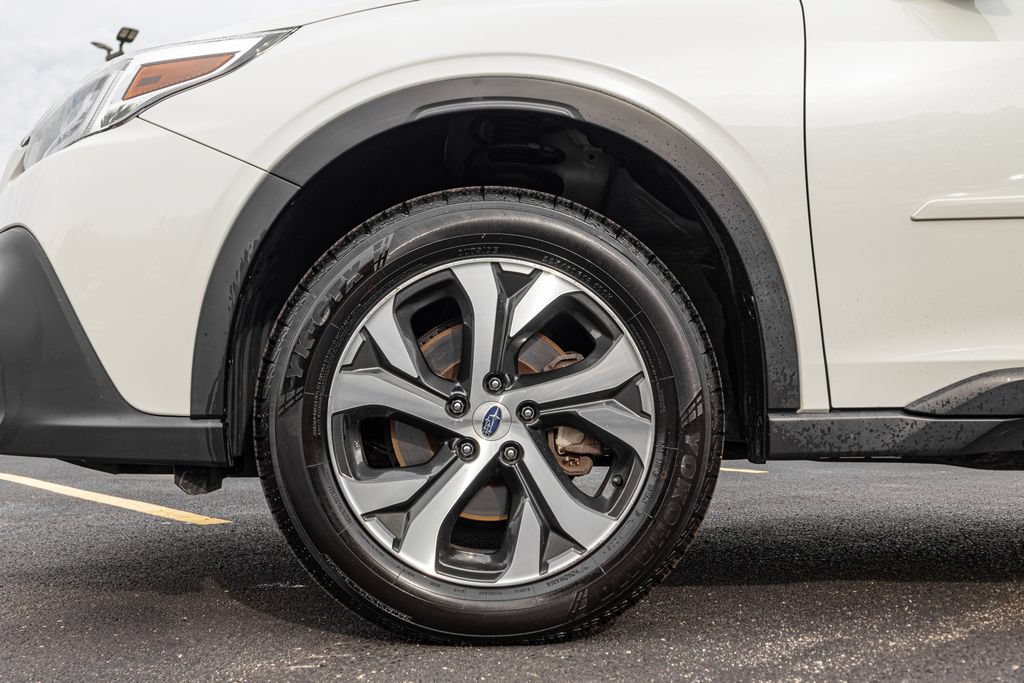 Used 2021 Subaru Outback Touring AWD/4WD image 37