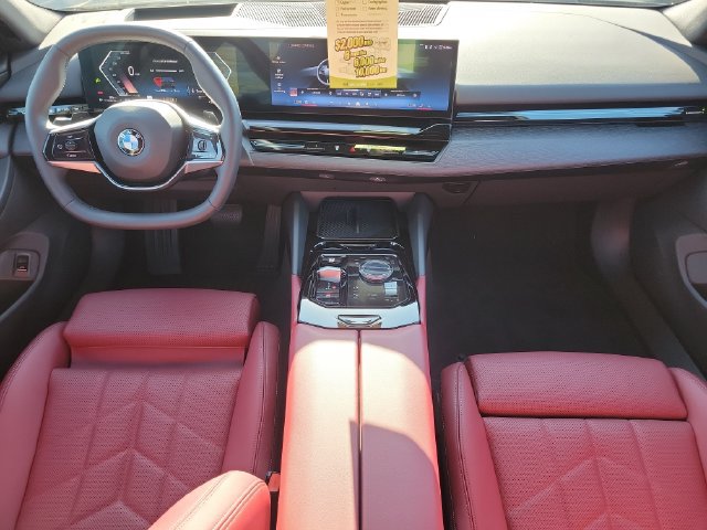 Used 2026 BMW 530i RWD image 11