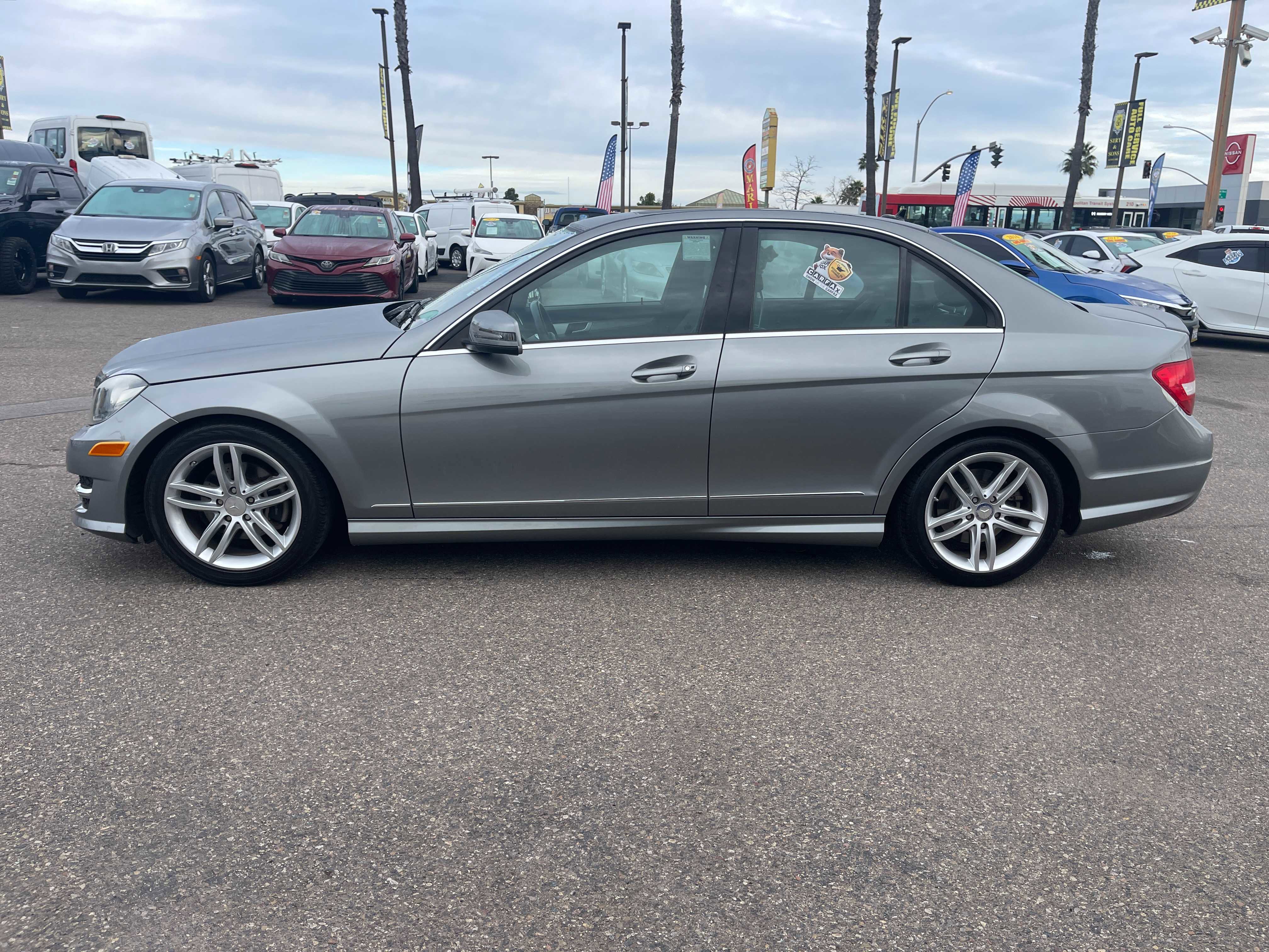 Used 2013 Mercedes-Benz C 250 Sedan w/ Premium 1 Pkg image 6