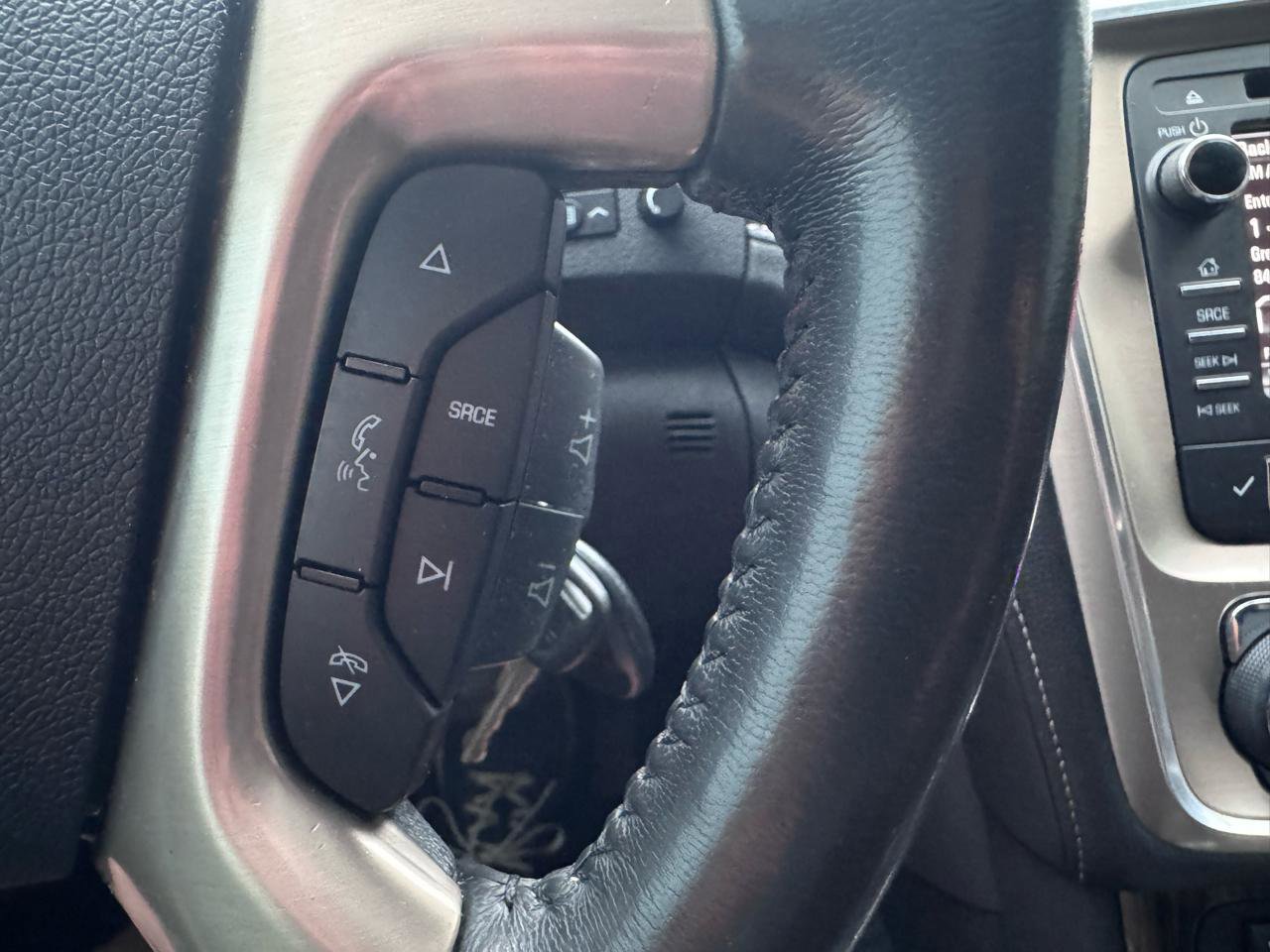 Used 2014 GMC Acadia Denali AWD/4WD image 18