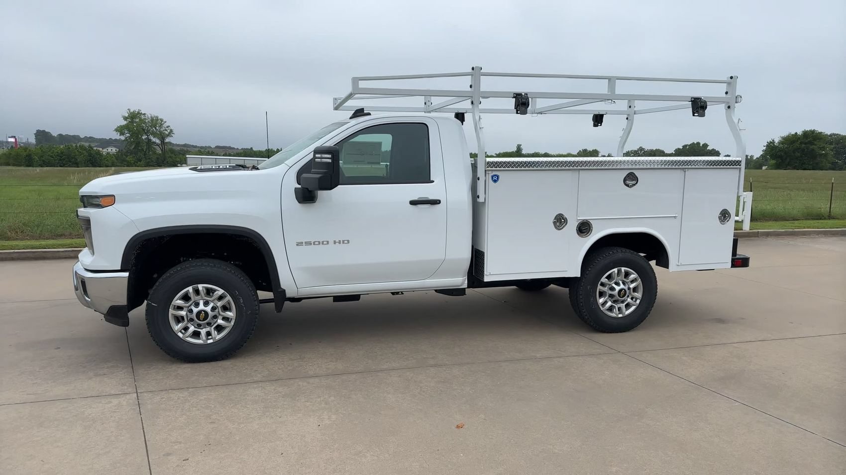 New 2026 Chevrolet Silverado 2500 W/T RWD image 5