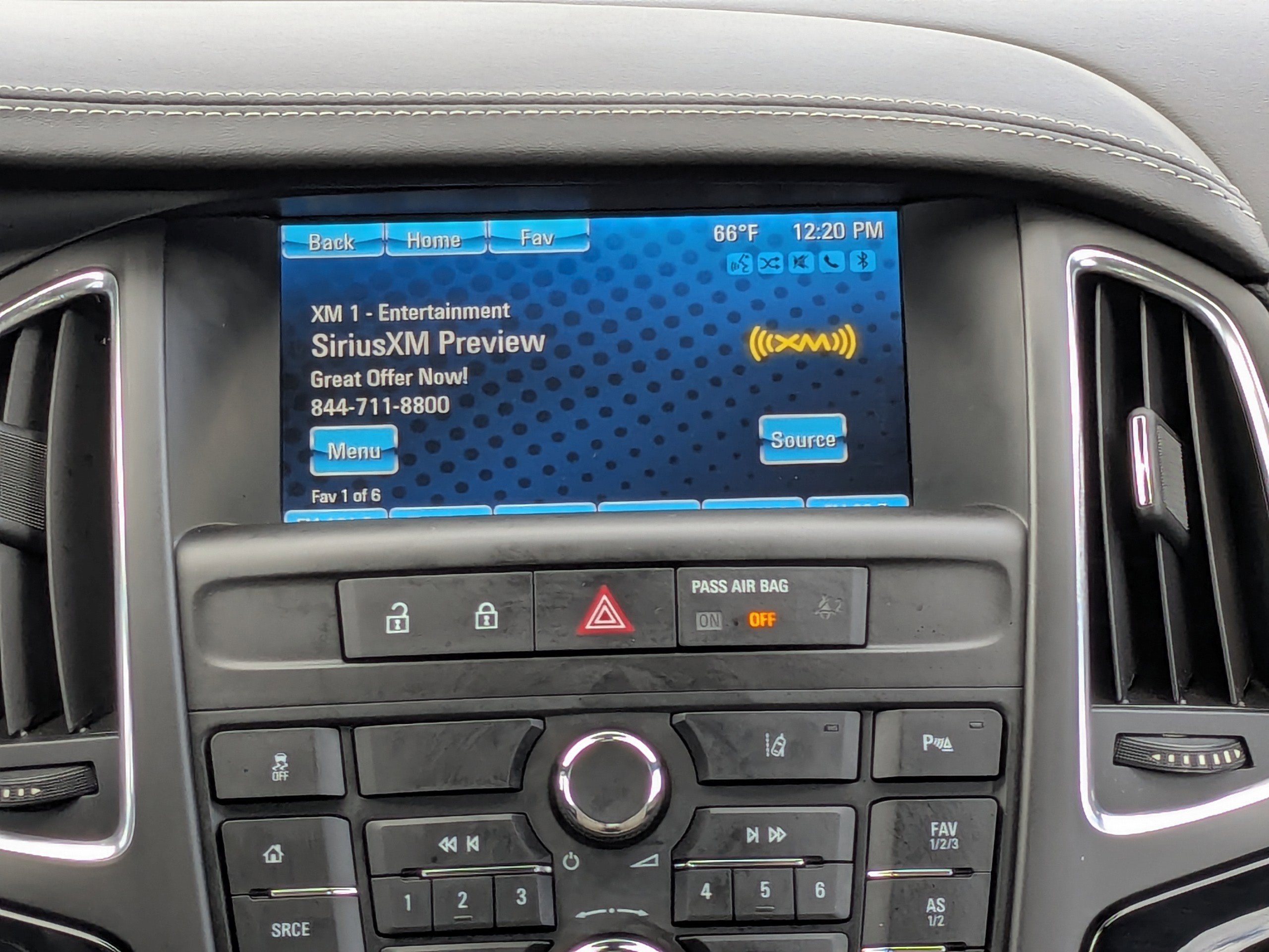 Used 2018 Buick Cascada Premium image 19