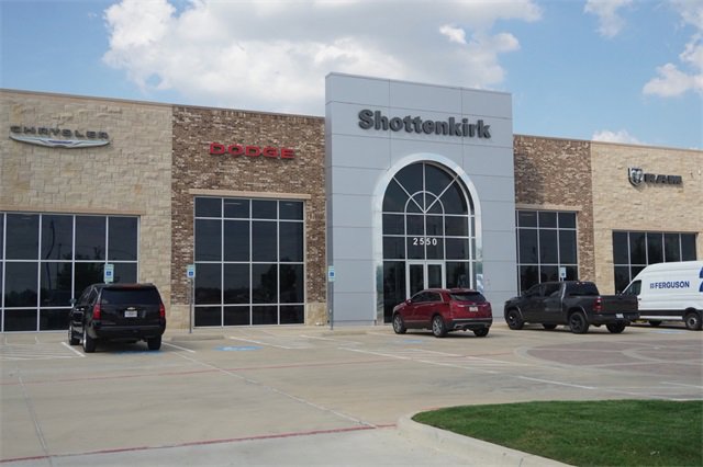 Used 2022 Chrysler Pacifica Touring image 38