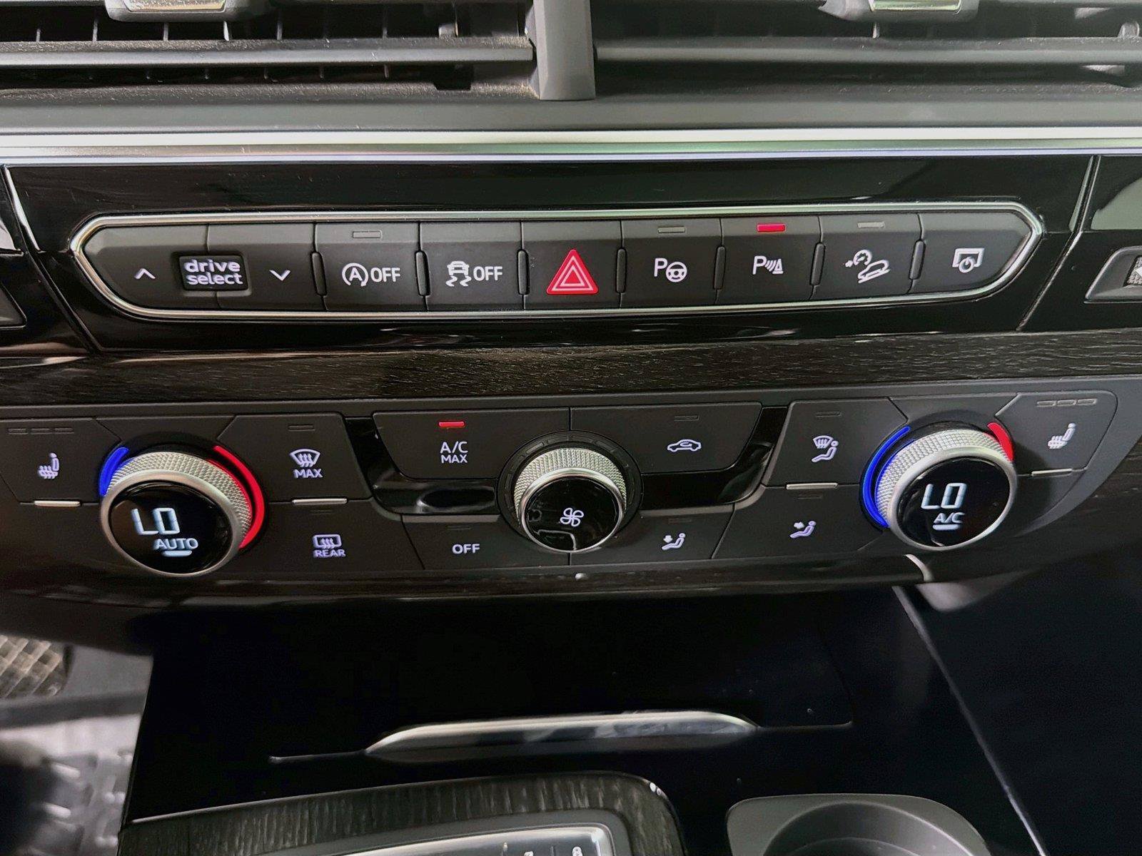 Used 2019 Audi Q7 3.0T Premium Plus w/ Premium Plus Package AWD/4WD image 15