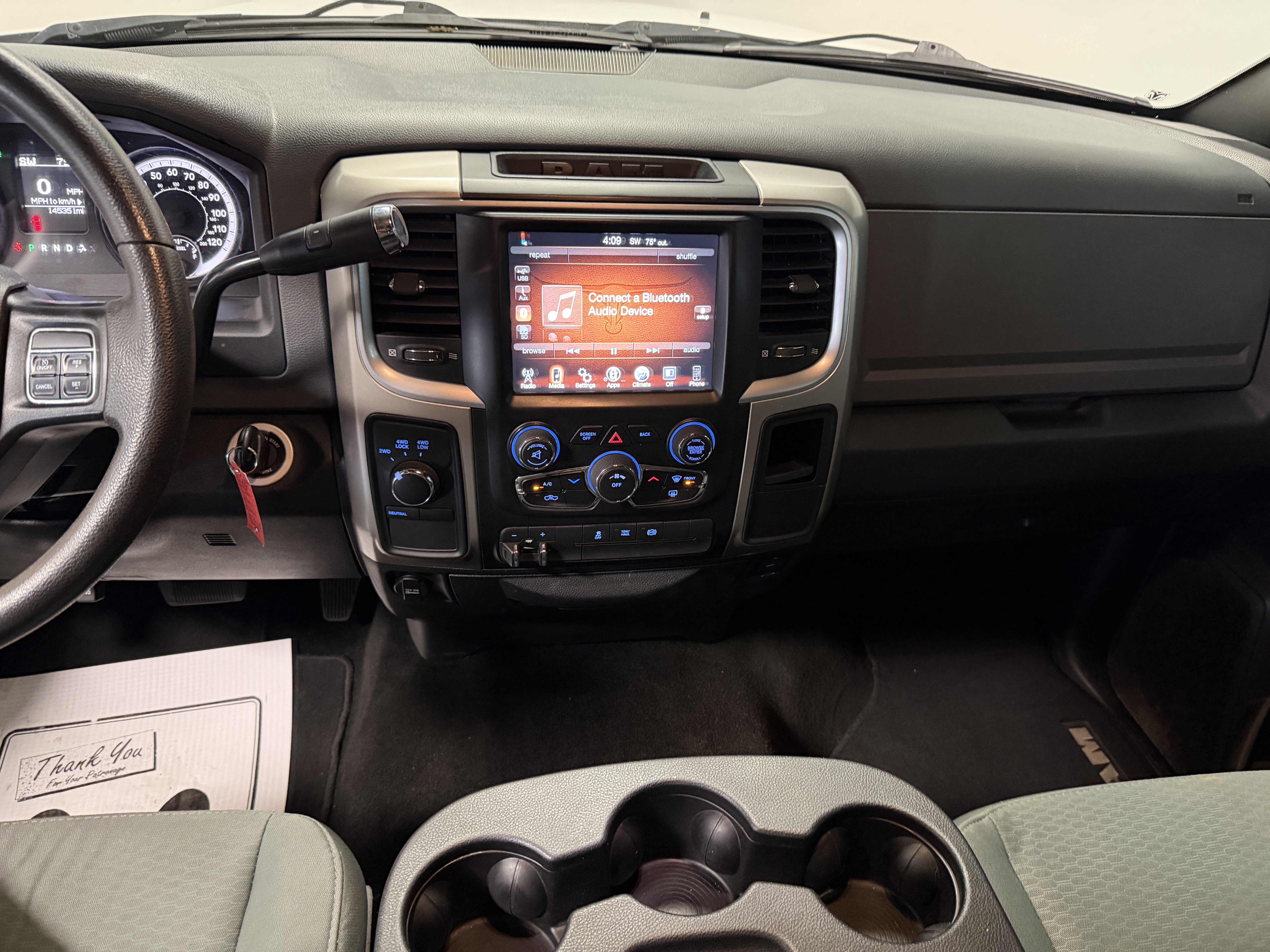 Used 2016 RAM 2500 SLT AWD/4WD image 4