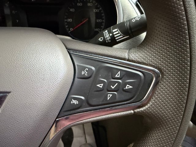 Used 2020 Chevrolet Malibu LT FWD image 32