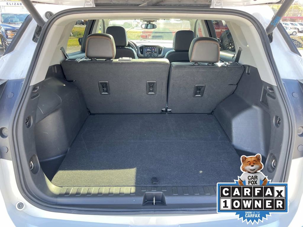 Used 2024 GMC Terrain AT4 image 19