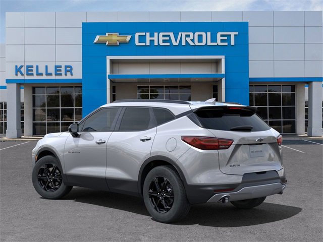 New 2025 Chevrolet Blazer LT w/ Midnight/Sport Edition image 3