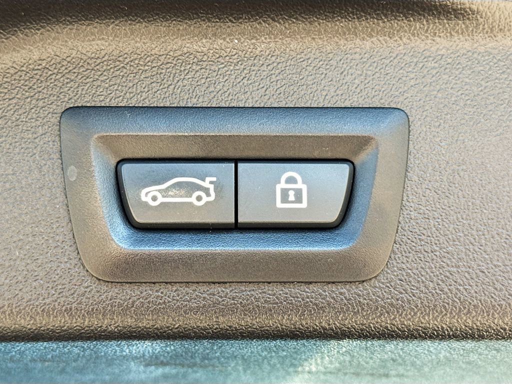 Used 2021 BMW X5 sDrive40i w/ Premium Package 2 image 14