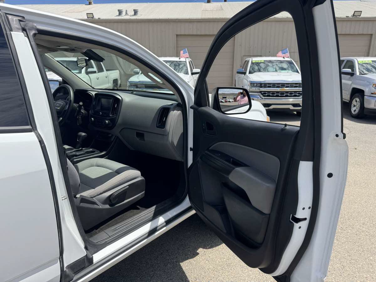 Used 2018 GMC Canyon W/T w/ Convenience Package RWD image 17