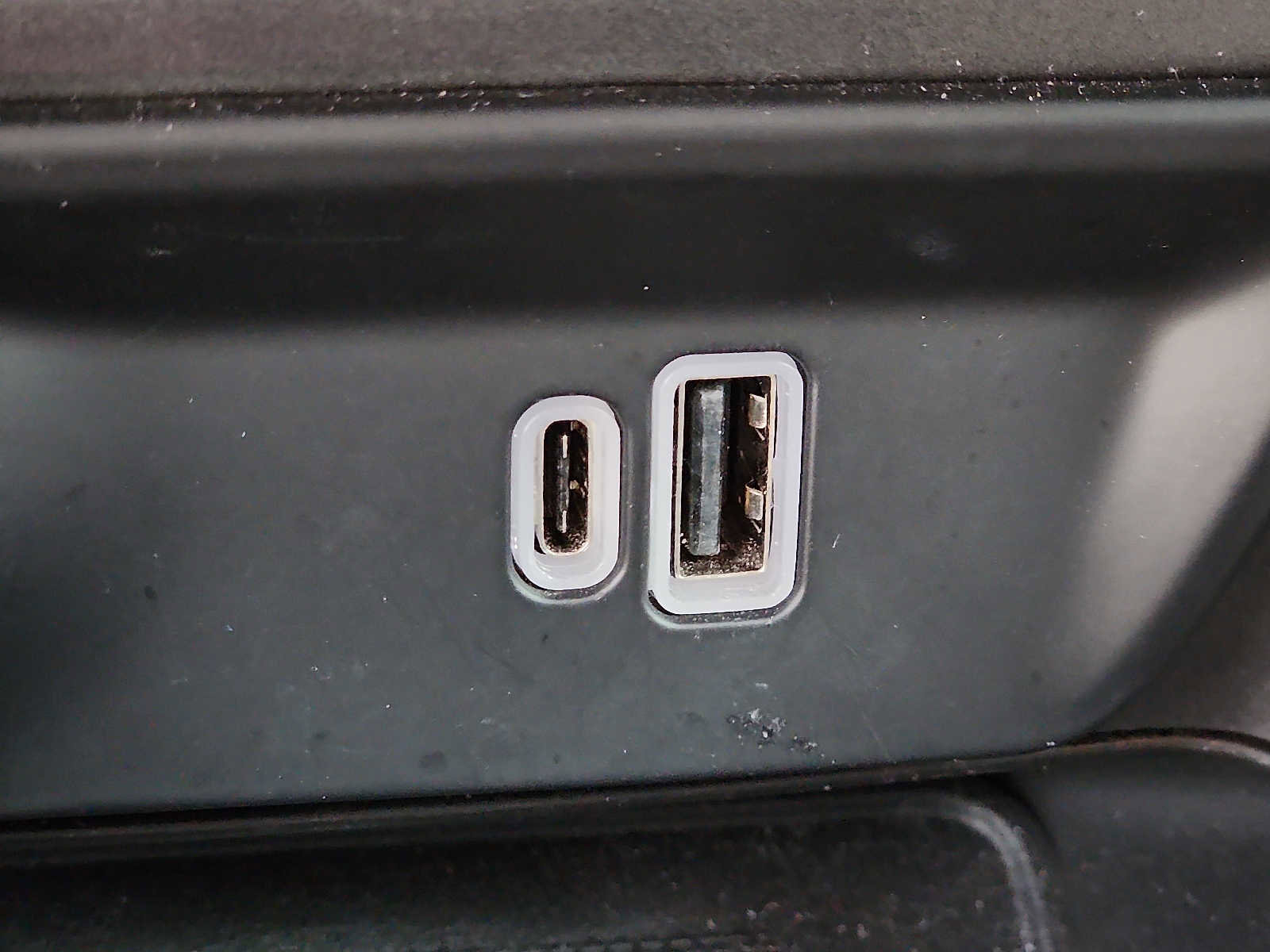 Used 2024 Dodge Hornet R/T w/ R/T Blacktop Package image 23