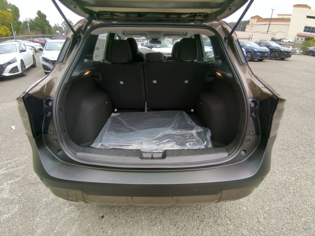 New 2026 Nissan Kicks S image 26
