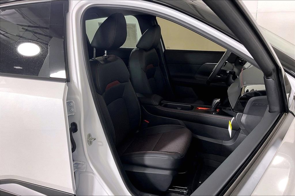 New 2026 Nissan Kicks SR w/ SR Premium Package image 41