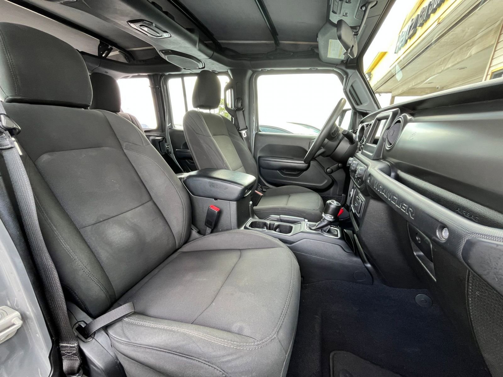 Used 2023 Jeep Wrangler Sport image 35