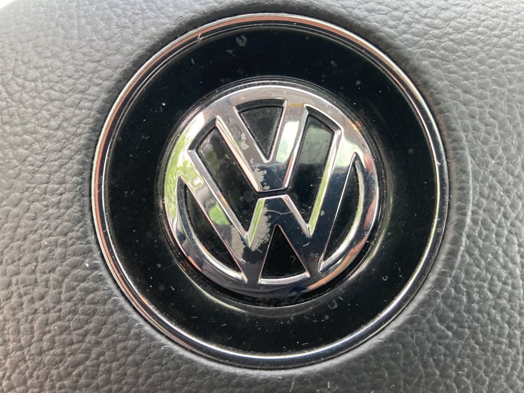Used 2022 Volkswagen Passat 2.0T SE FWD image 28