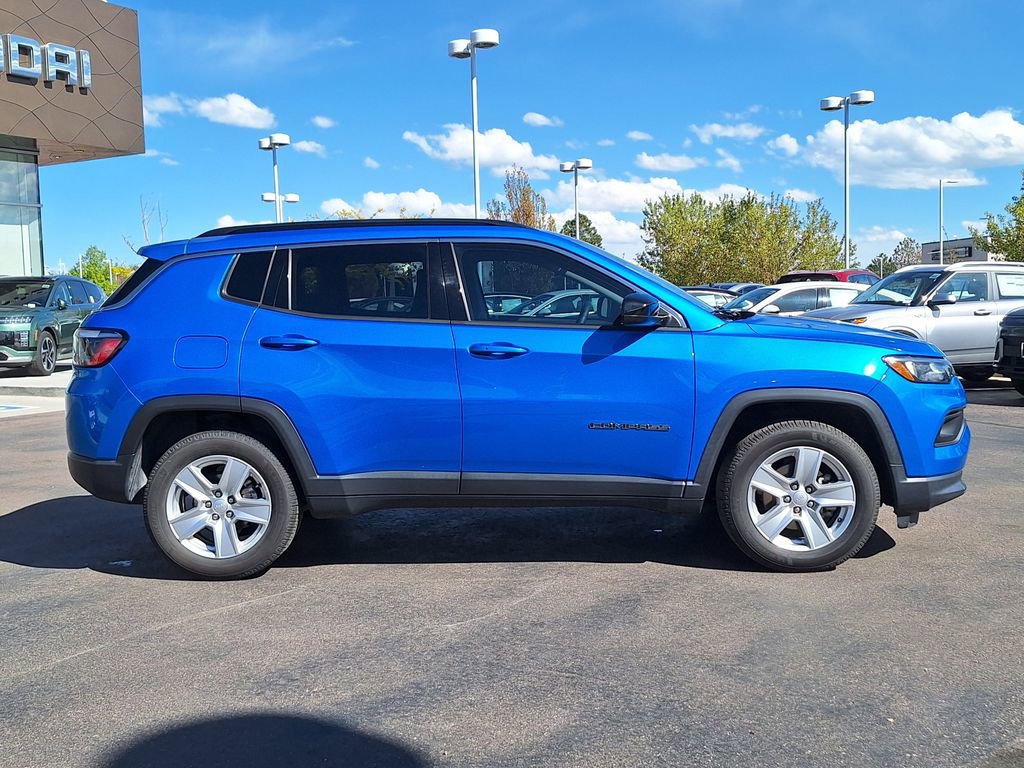 Used 2022 Jeep Compass Latitude AWD/4WD video 2