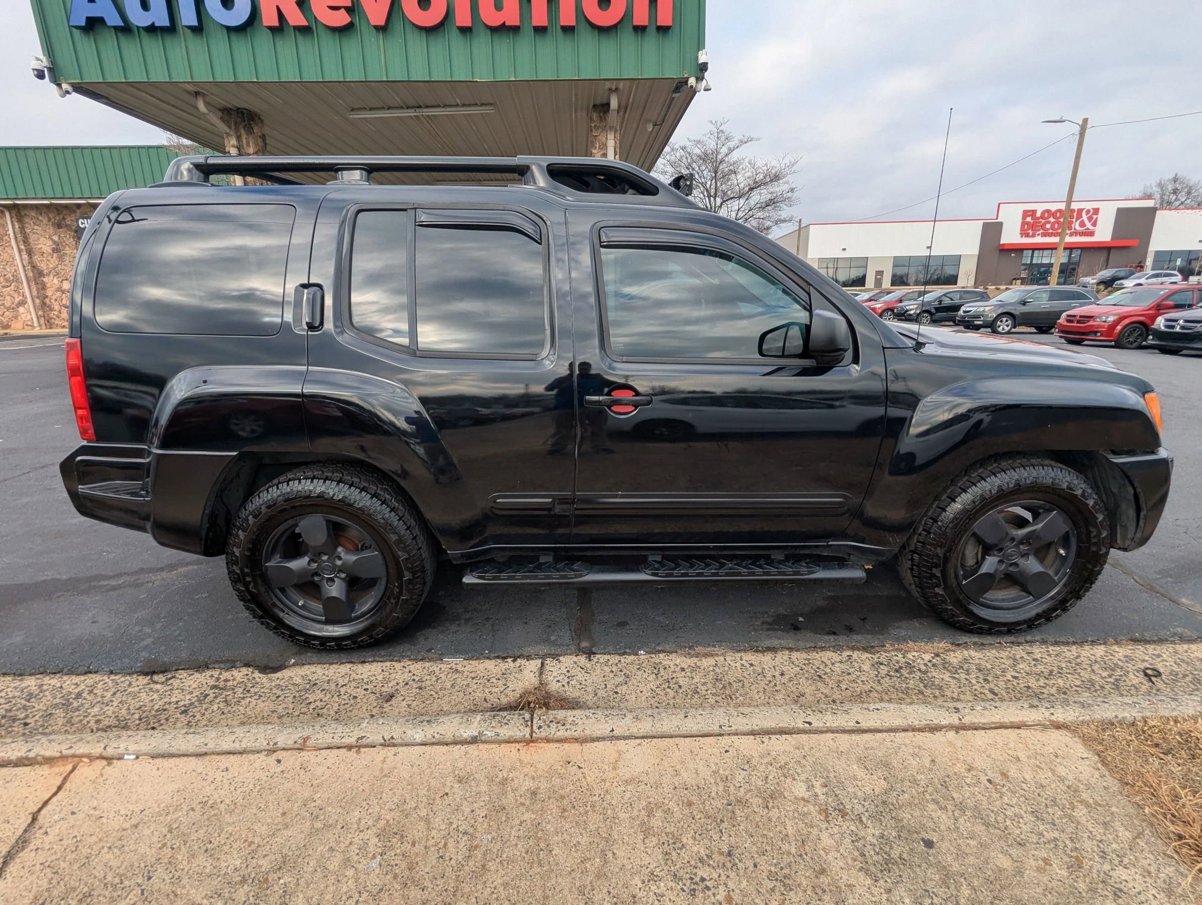 Used 2008 Nissan Xterra SE w/ Supplemental Air Bag Pkg image 8