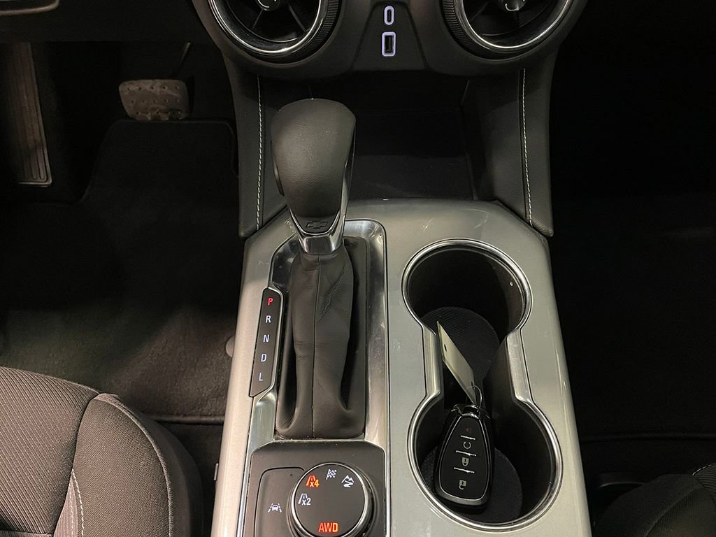 Used 2025 Chevrolet Blazer LT image 31