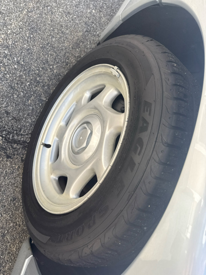 Used 1995 BMW 840Ci image 31