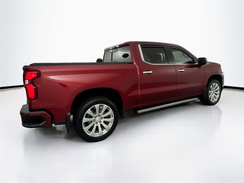 Used 2021 Chevrolet Silverado 1500 High Country w/ Technology Package image 5