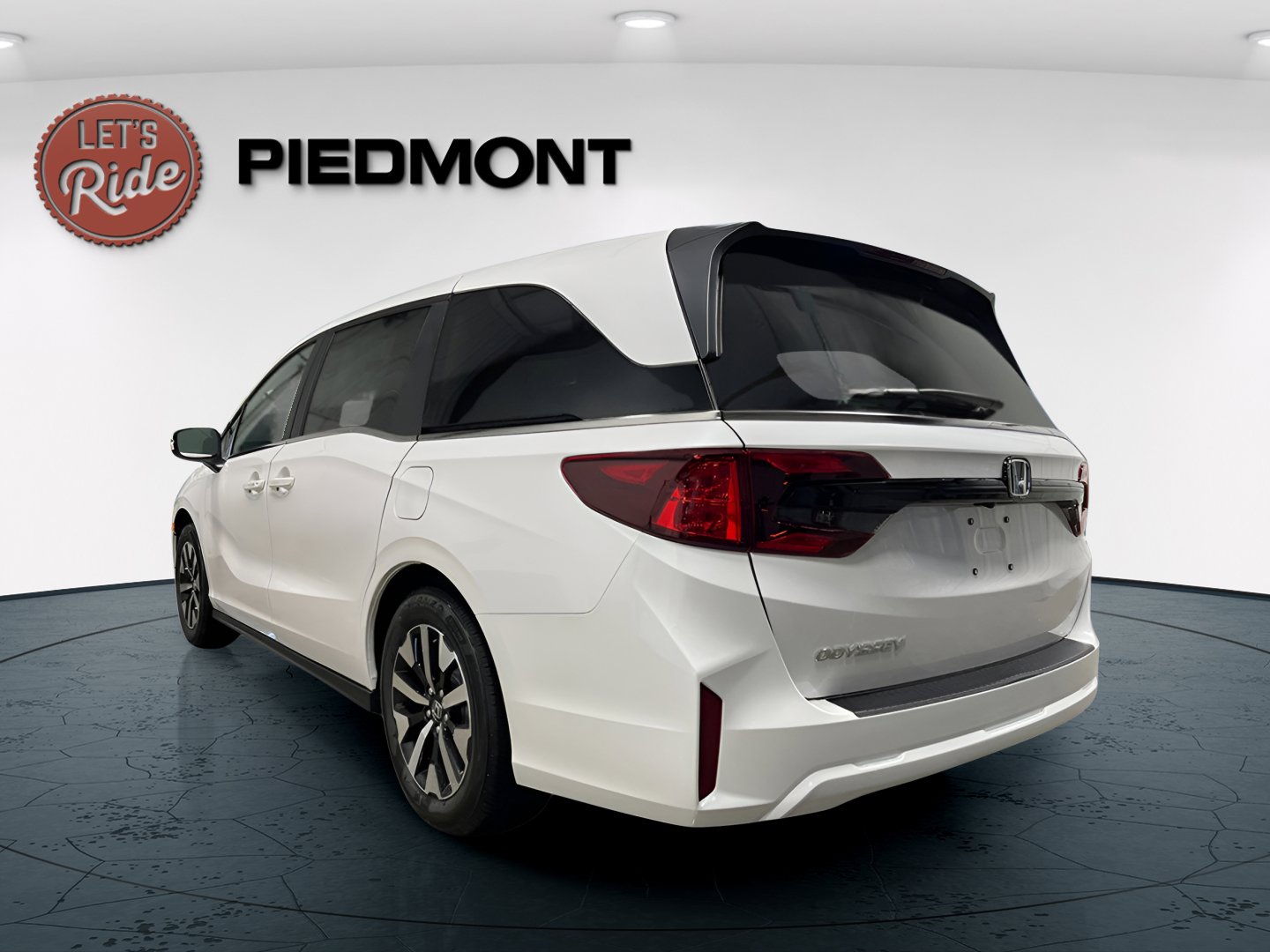 New 2026 Honda Odyssey EX-L image 6