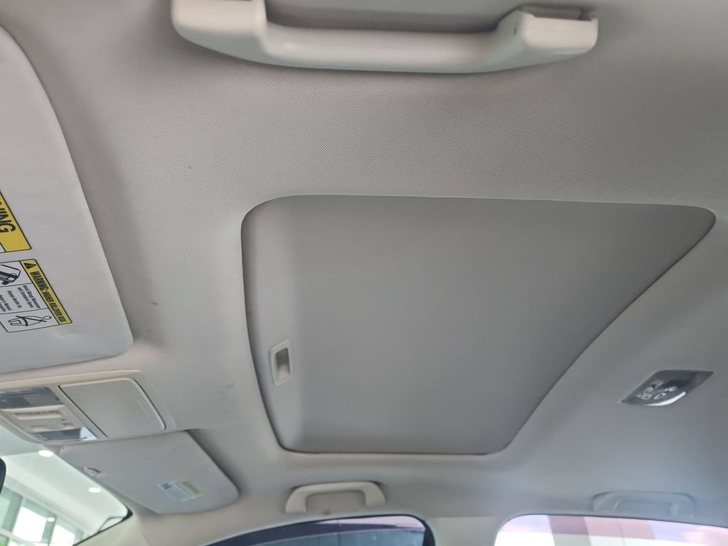 Used 2016 Honda CR-V EX-L image 19