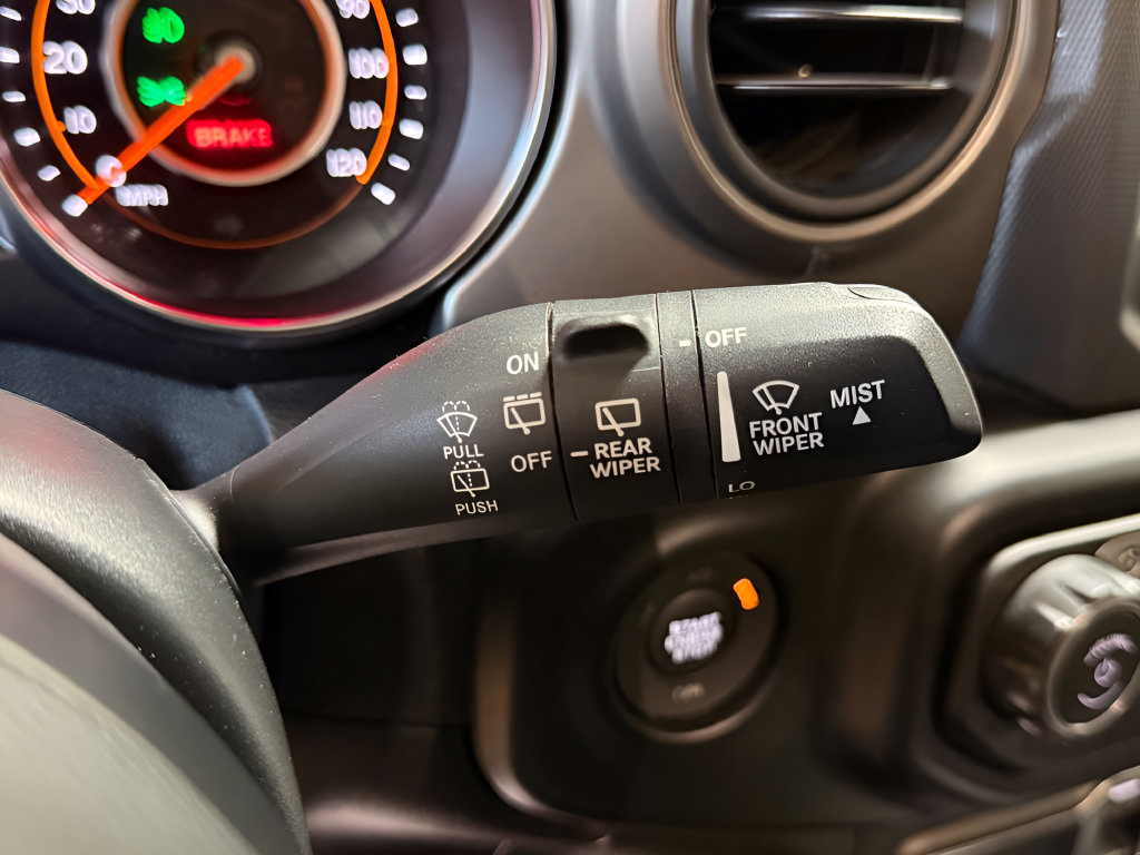 Used 2021 Jeep Wrangler Unlimited Sport AWD/4WD image 14