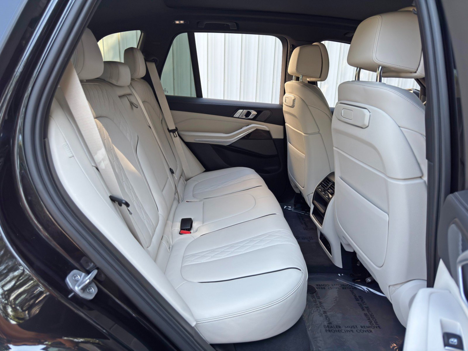 Used 2024 BMW X5 xDrive50e w/ Premium Package AWD/4WD image 46