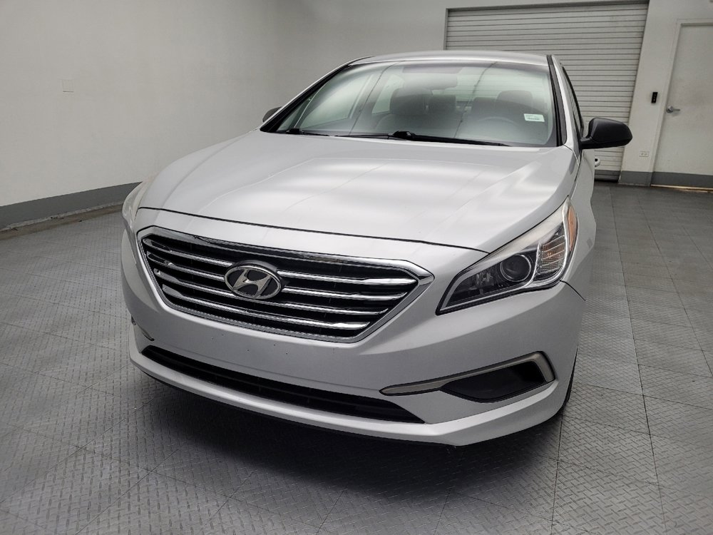 Used 2017 Hyundai Sonata SE image 15