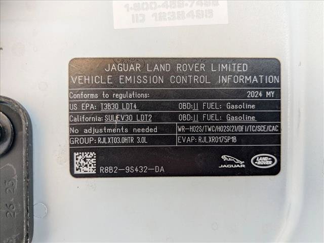 Certified 2024 Land Rover Defender 110 X-Dynamic SE AWD/4WD image 26