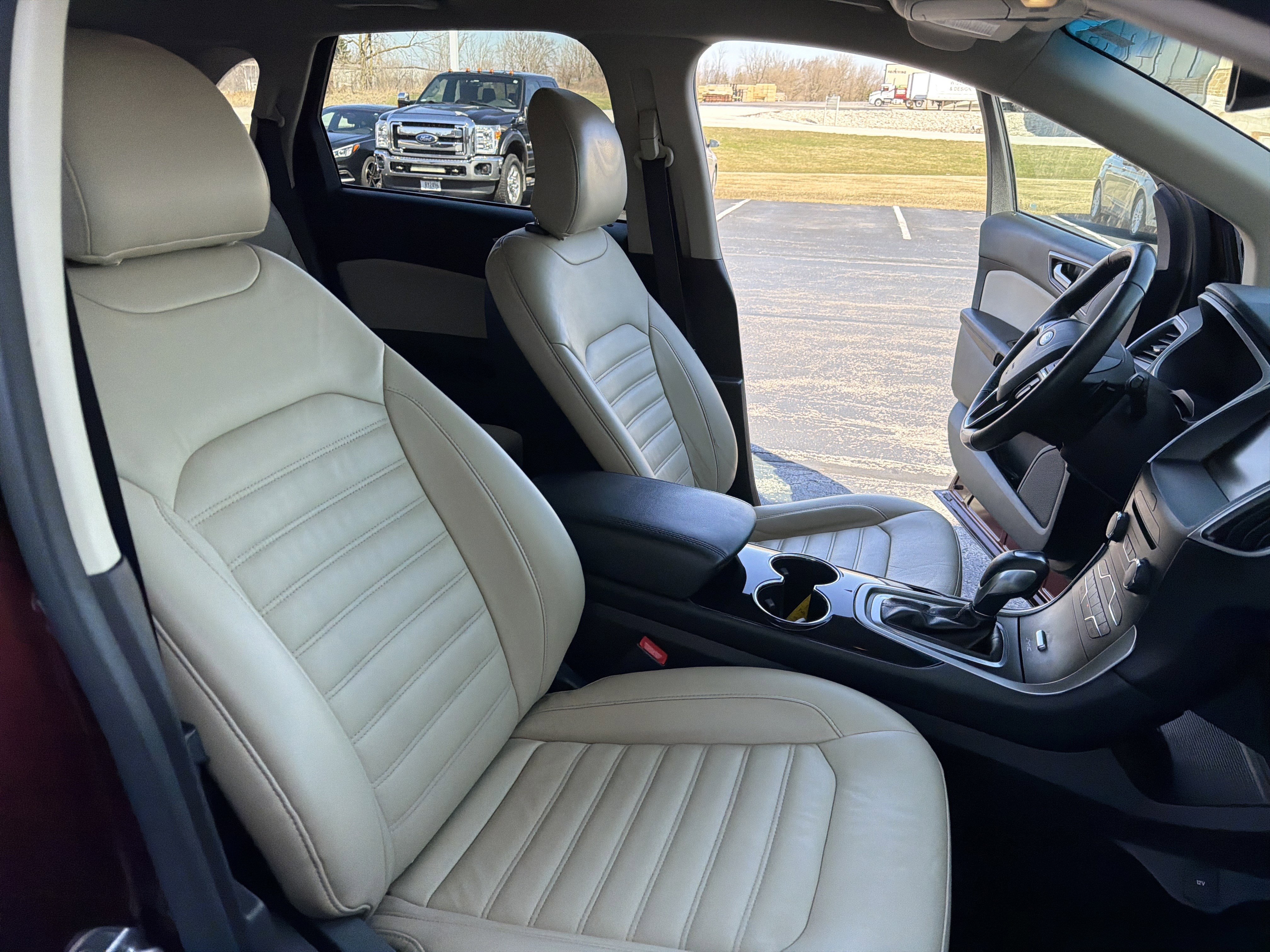 Used 2015 Ford Edge SEL w/ Equipment Group 201A image 29