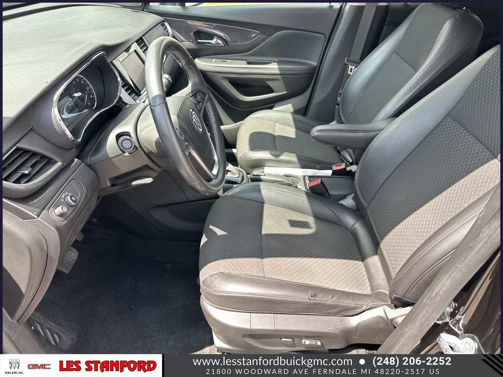 Certified 2022 Buick Encore Preferred AWD/4WD image 20
