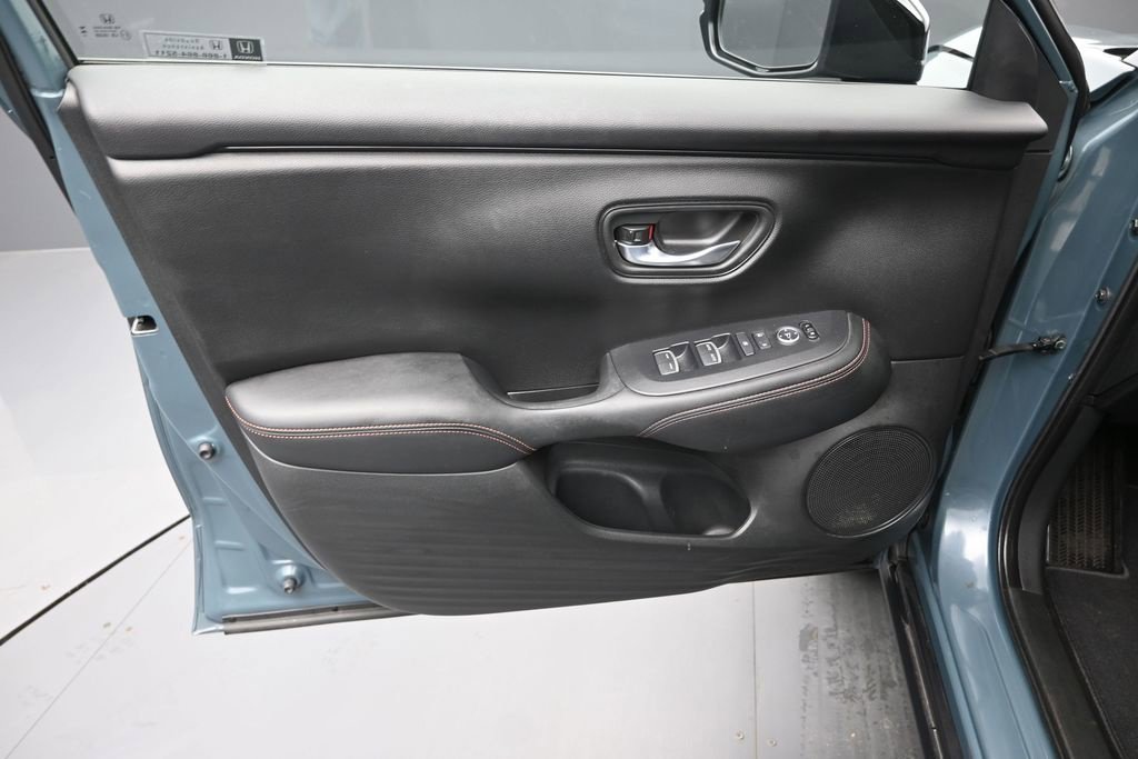 Certified 2025 Honda HR-V Sport image 12