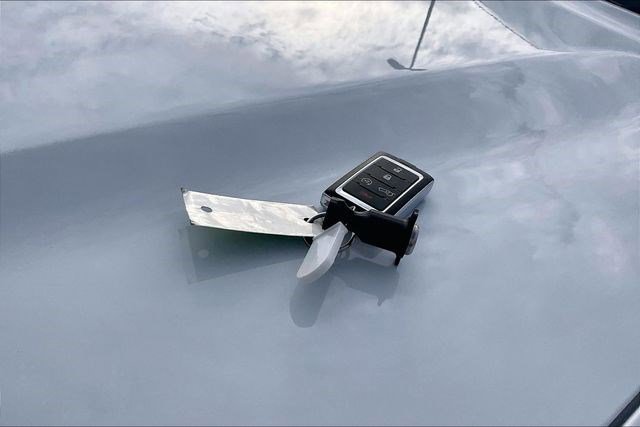 Used 2023 Jeep Grand Cherokee L Summit w/ Advanced Protech Group IV image 12