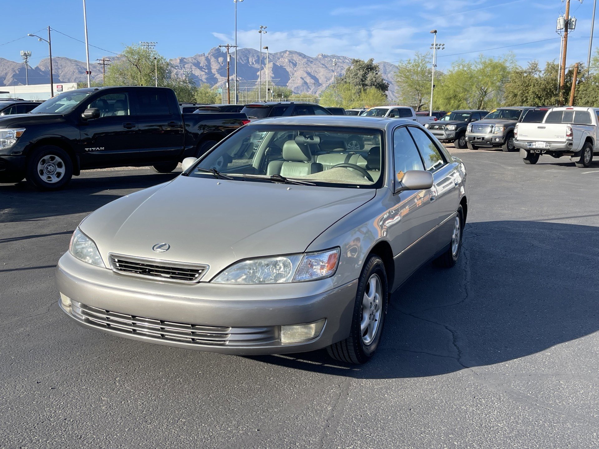 Used 1997 Lexus ES 330