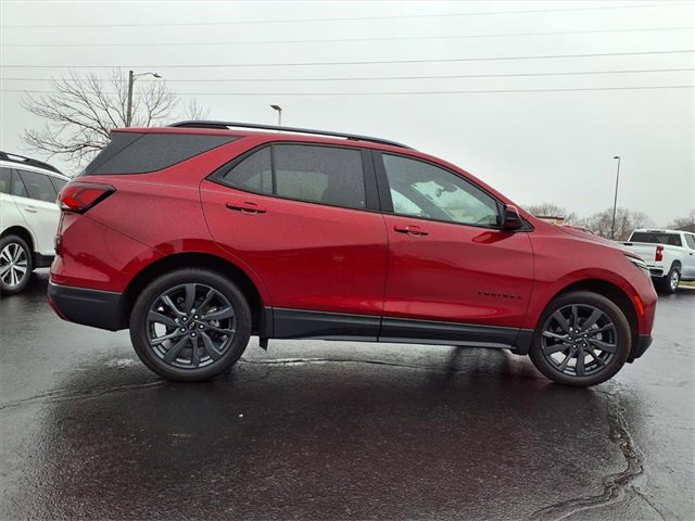 Used 2023 Chevrolet Equinox RS w/ LPO, Floor Liner Package image 25