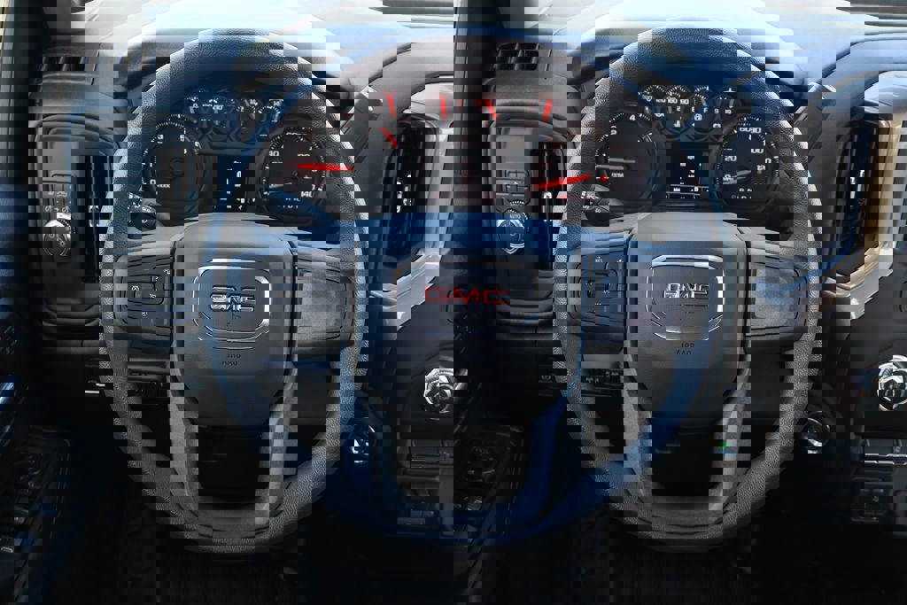 New 2026 GMC Sierra 2500 Pro w/ Convenience Package image 16