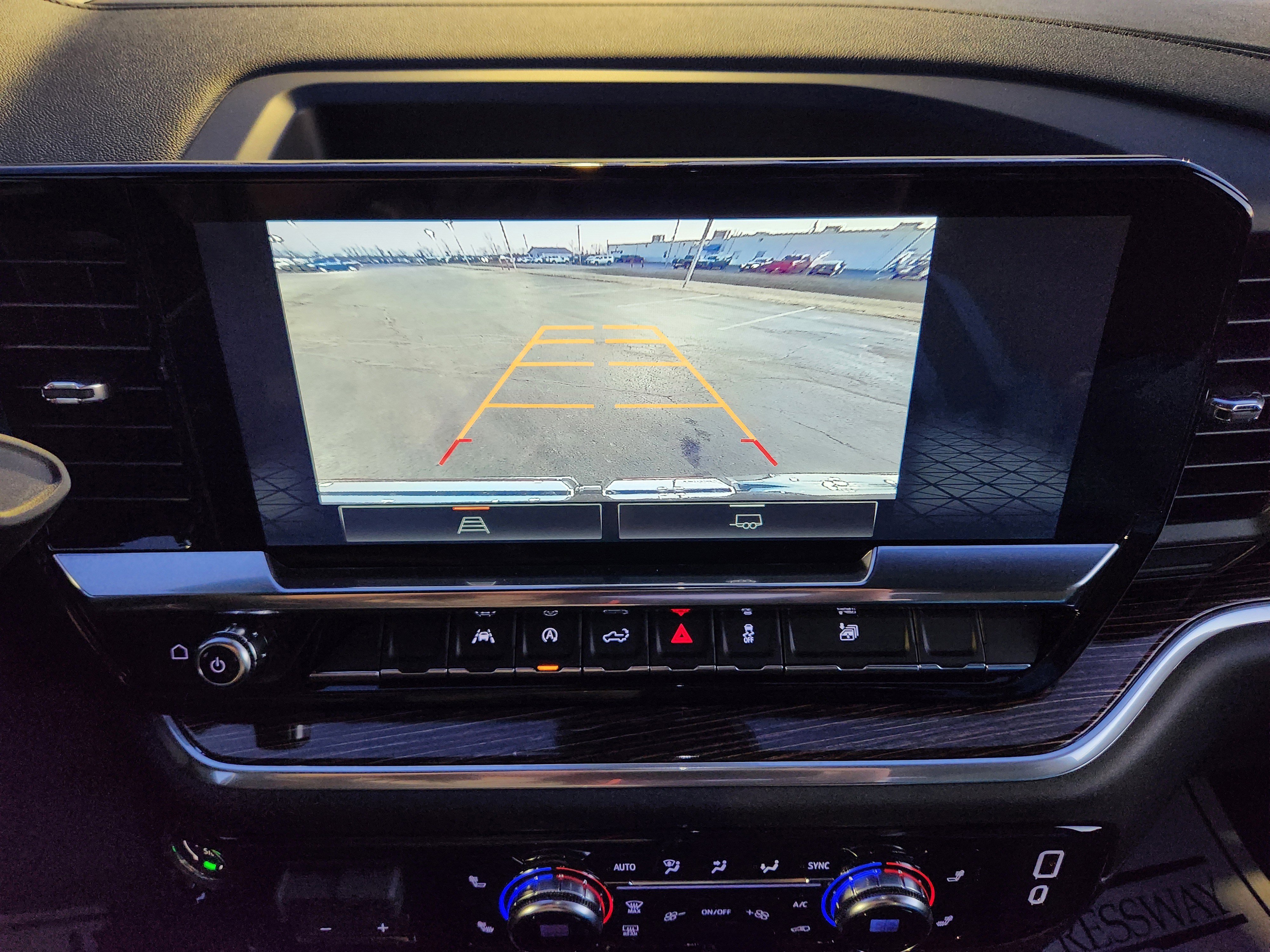 New 2026 GMC Sierra 1500 SLE image 13