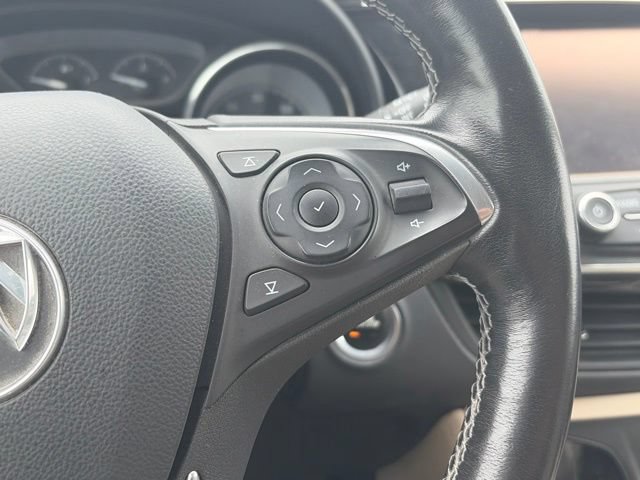 Used 2019 Buick Envision Essence AWD/4WD image 17