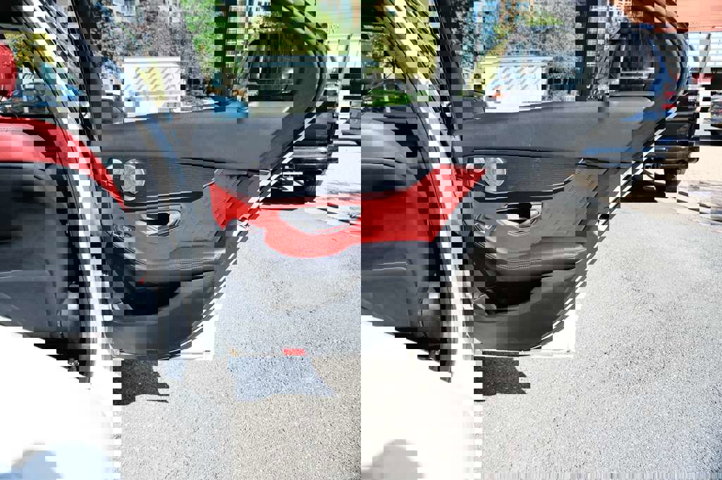 Used 2021 Mercedes-Benz C 300 4MATIC Sedan w/ AMG Line image 27