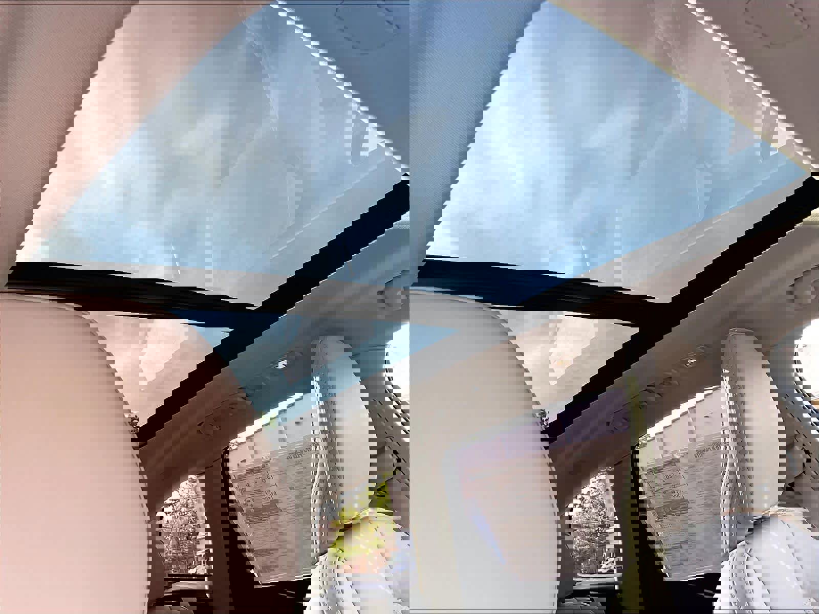 New 2026 Volvo XC60 T8 Ultra w/ Climate Package image 29