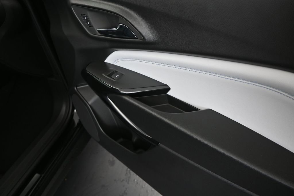 New 2026 Chevrolet Trax LT w/ Driver Confidence Package FWD image 22