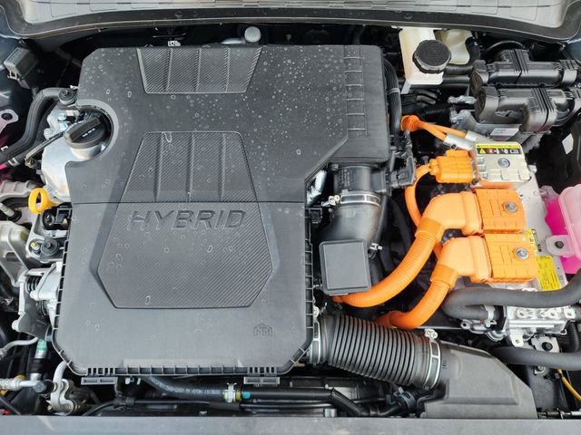 Certified 2025 Hyundai Elantra SEL image 22