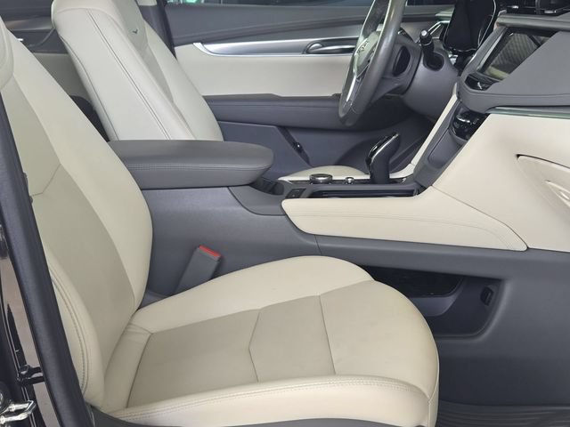 Certified 2024 Cadillac XT5 Premium Luxury FWD image 27