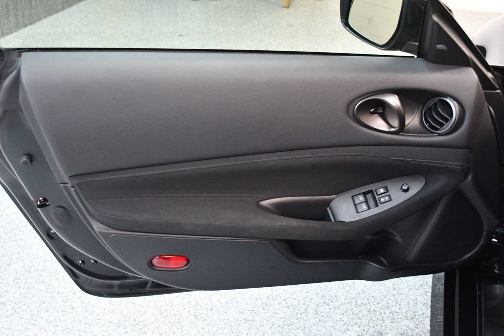 Used 2026 Nissan Z Sport w/ Floor Mat Package RWD image 22