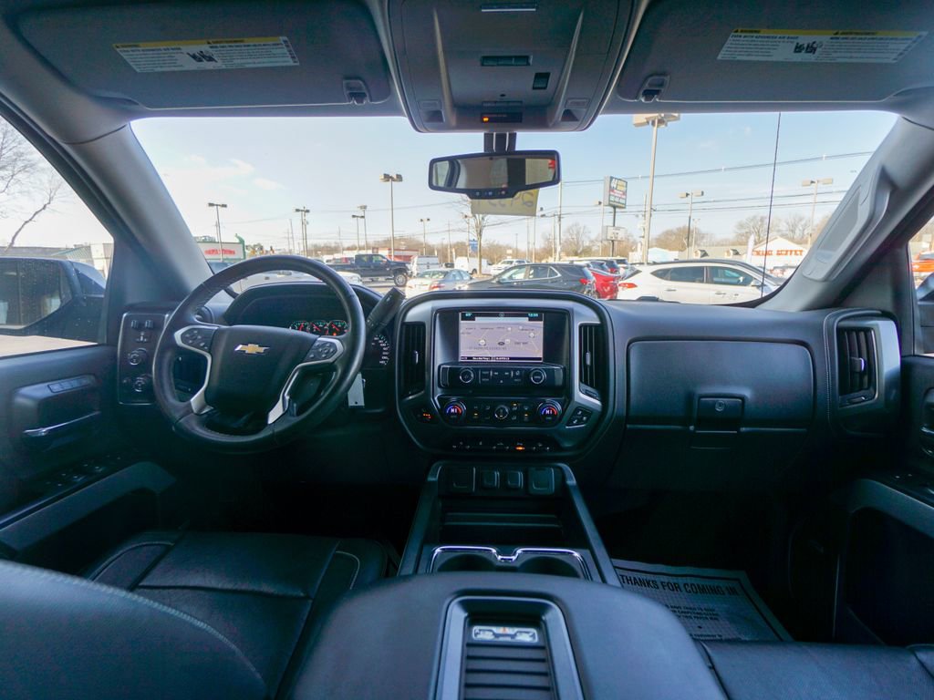 Used 2017 Chevrolet Silverado 1500 LTZ Z71 w/ LTZ Plus Package image 2