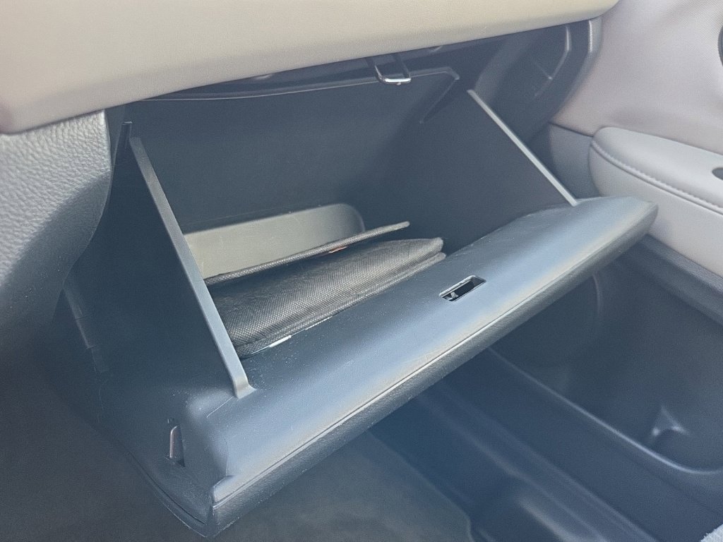 Used 2016 Honda HR-V LX image 48